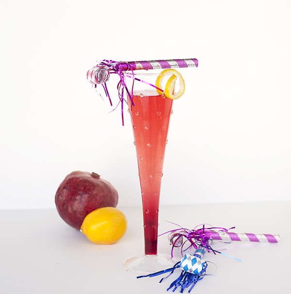 sparkling lemon pomegranate cocktail