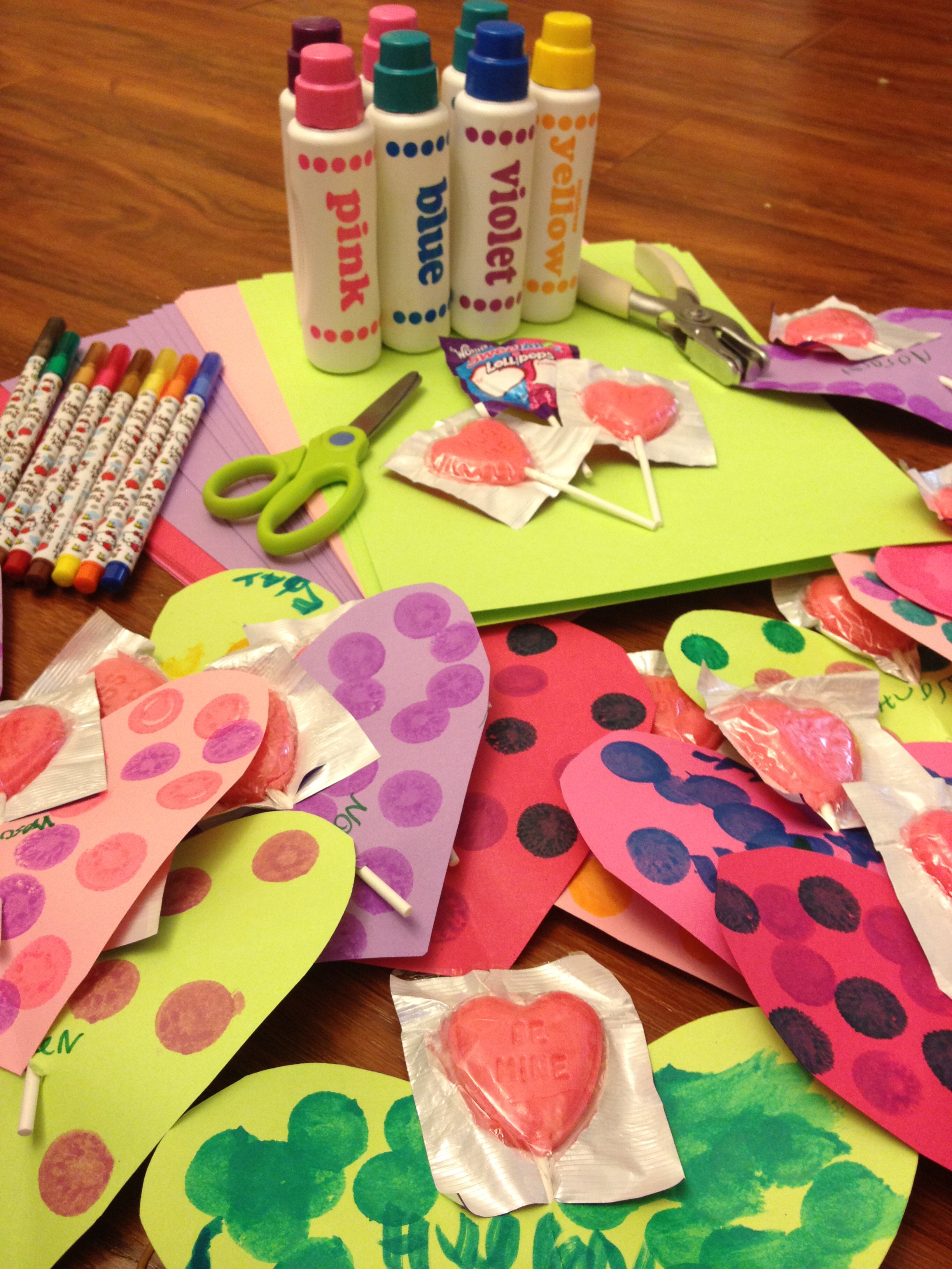 Lollipop Valentines: Easy Valentine's Day Classroom Craft