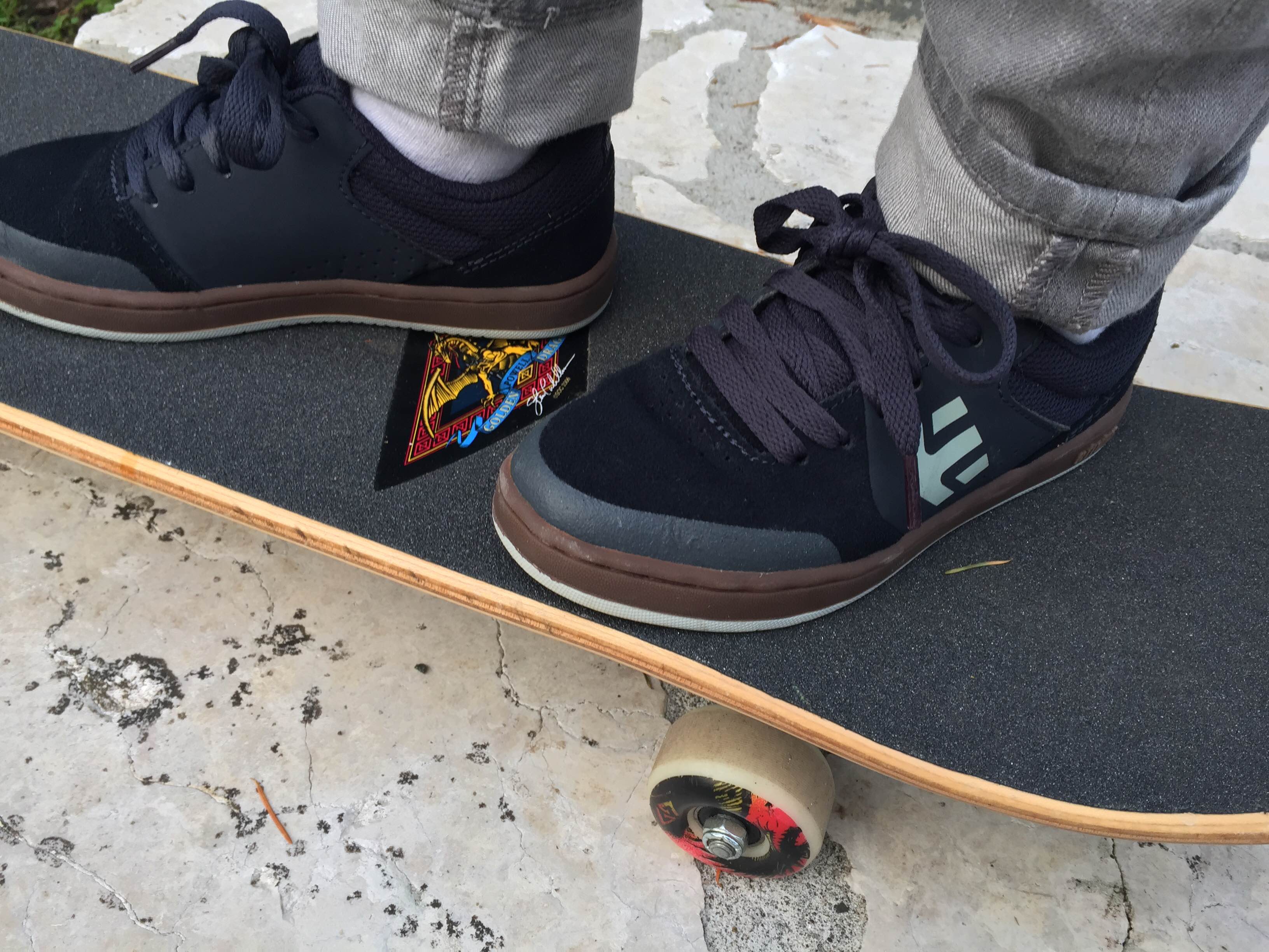 skateboarding shoes for kids