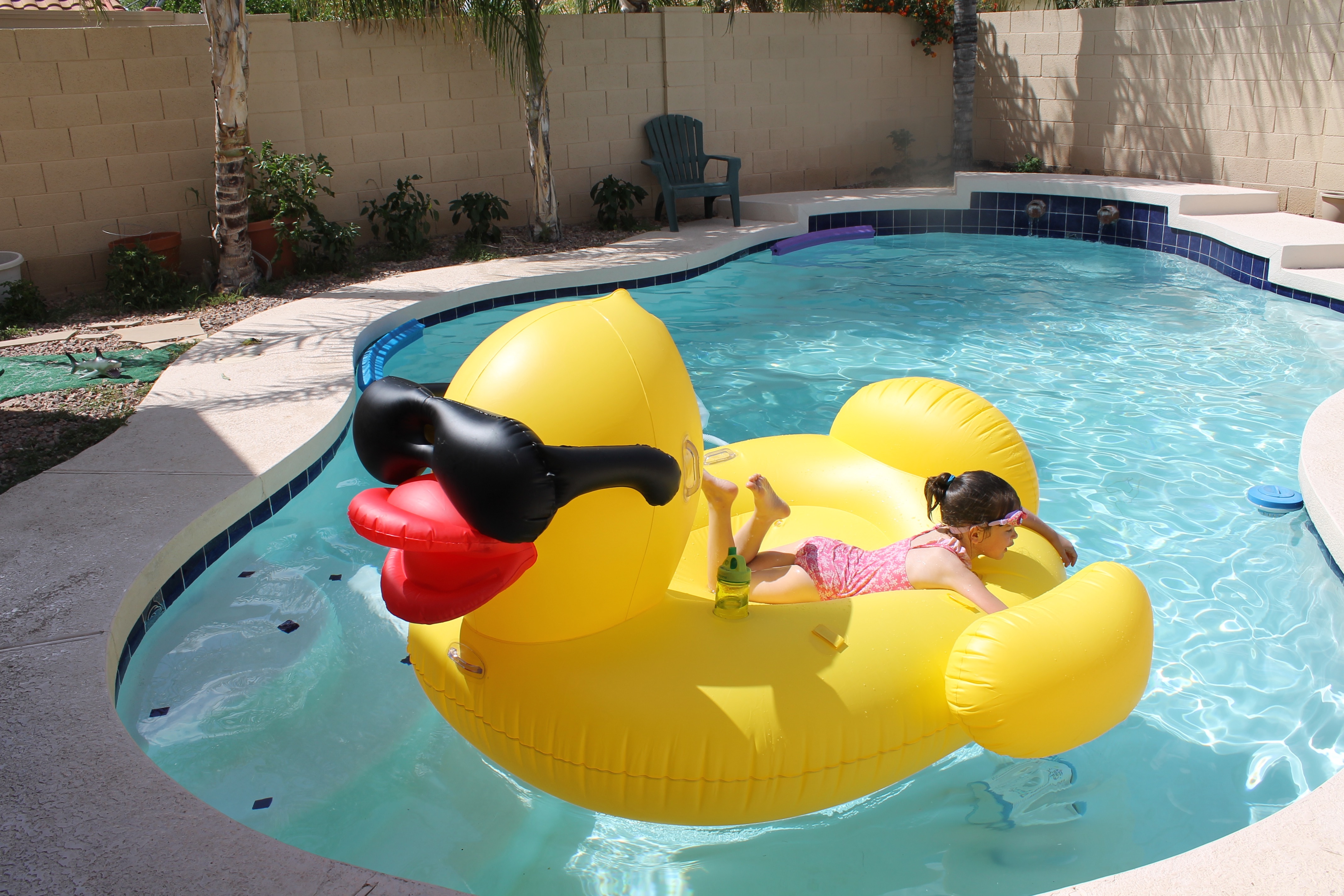 6 Pool Floats for Kids That Parents Will Want to Steal